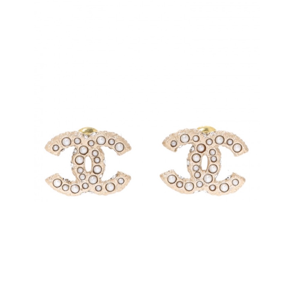 🇺🇸Memorial Day Sale🇺🇸 2021 Chanel Pearl CC Earrings GHW